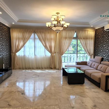 Апартаменти 99 Kelawei Джорджтаун Екстер'єр фото